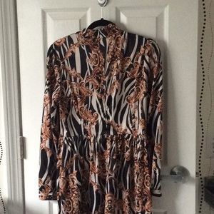 Woman’s dress size large